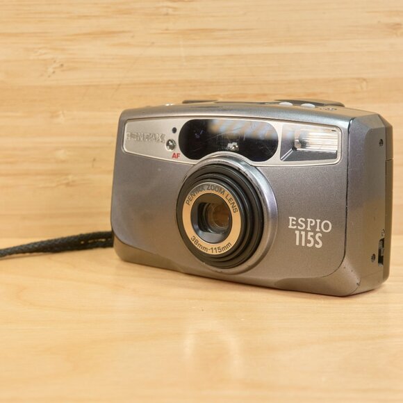 Pentax Espio 115S 35mm Point and Shoot Film Camera / Tested & Working - Picture 2 of 7